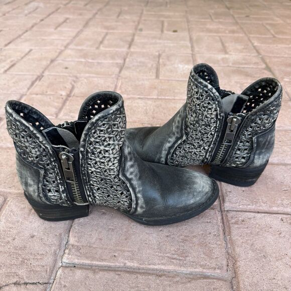 Circle G Corral Women's Cowgirl Cowboy  Boots Western Rodeo Shortie Ankle 7.5M - Picture 1 of 6
